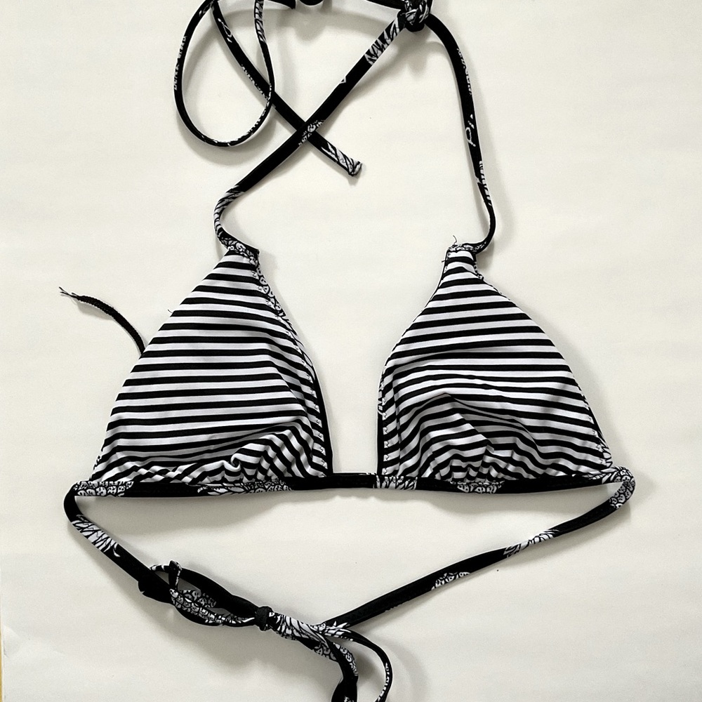 PINK  reversible triangle bikini top size M (?)